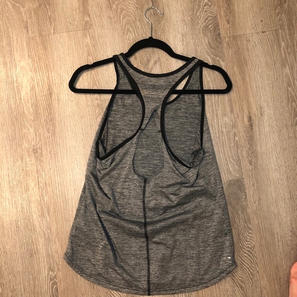 Adidas tank - Picture 2 of 2